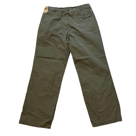 NWT Dockers D2 Straight Fit Khaki, W33/L30 - Picture 2 of 10